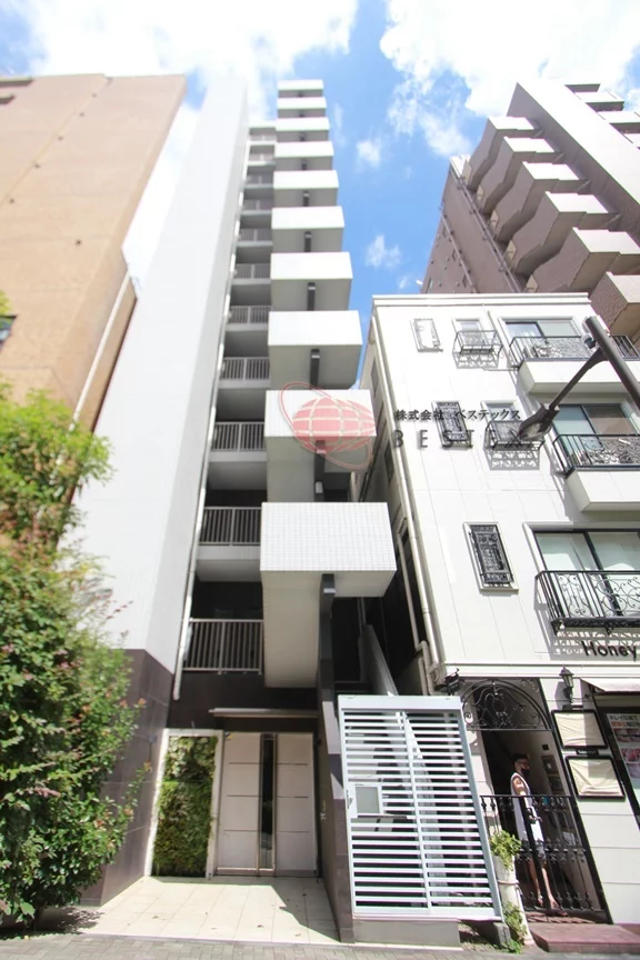 ジェノヴィア西新宿グリーンウォール