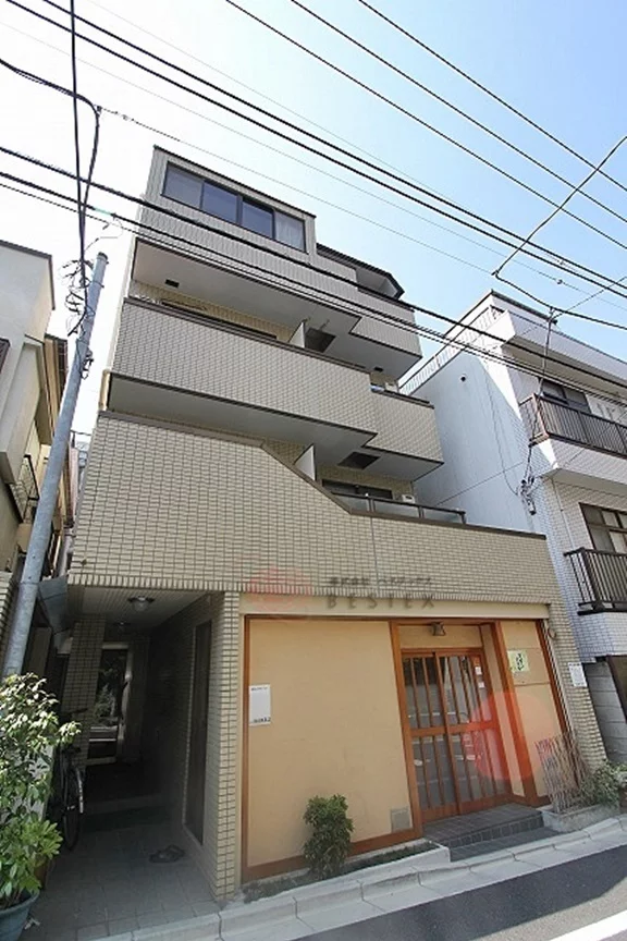 イーストアネックス