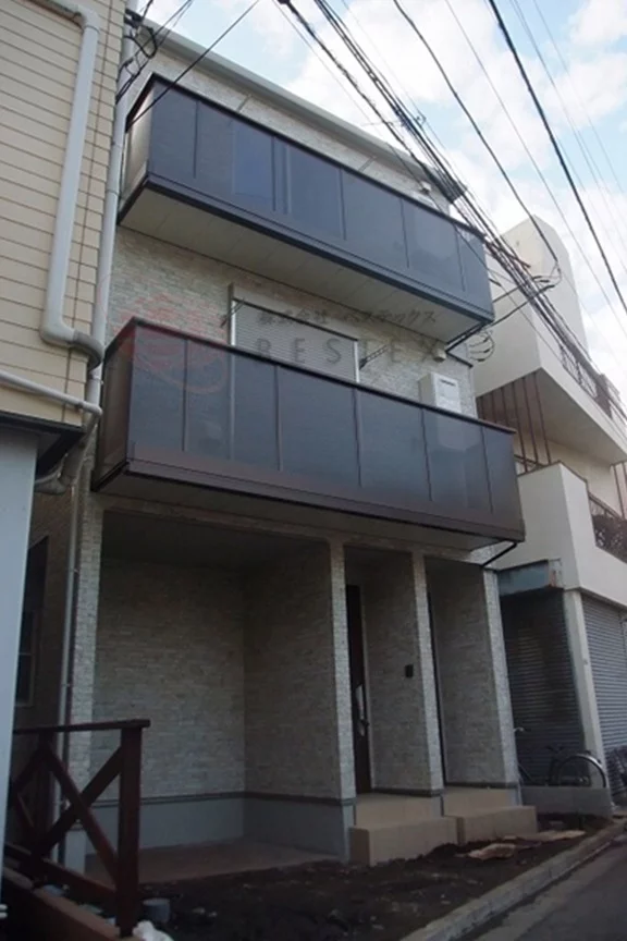 メゾン アゼリア