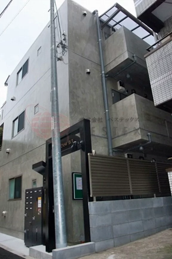 ロイヤルクレスト弥生