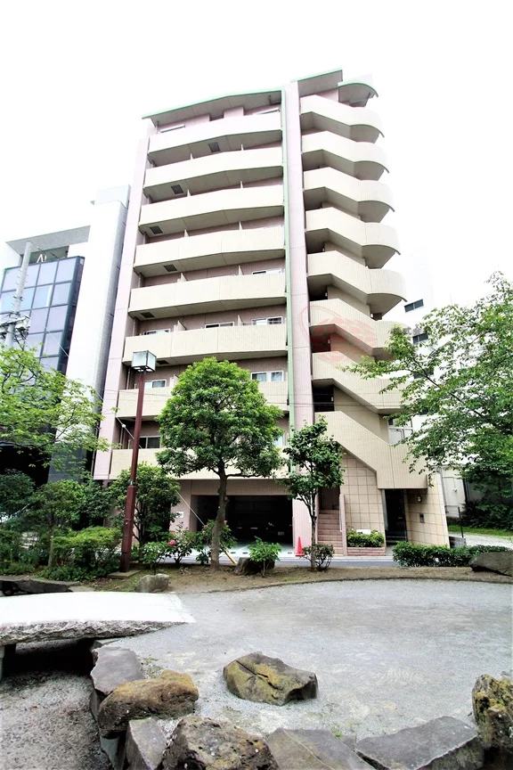 プロムナード岩楯