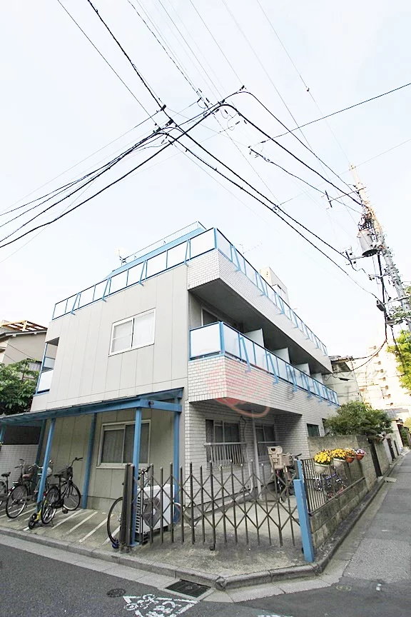 新井マンション(本郷)