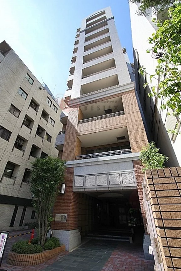 サンクタス本郷元町