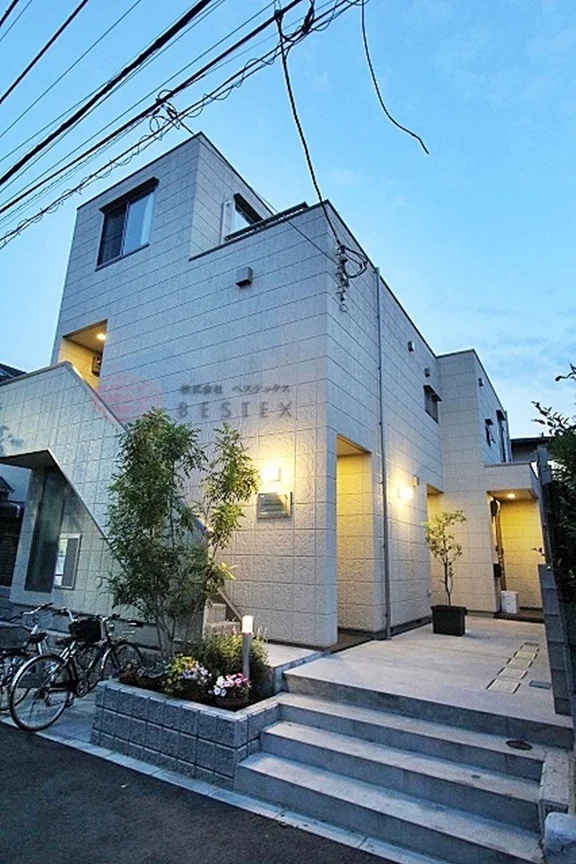 白山４丁目メゾン