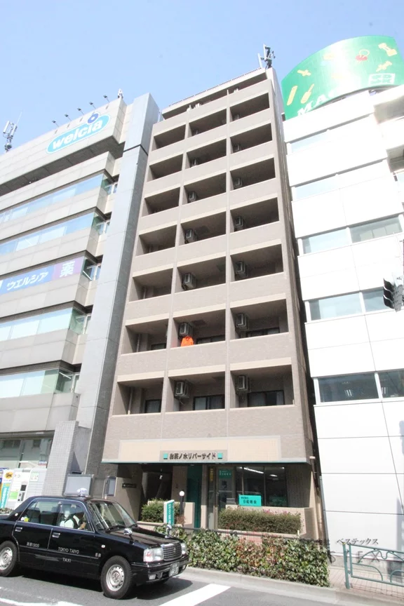 お茶の水リバーサイド