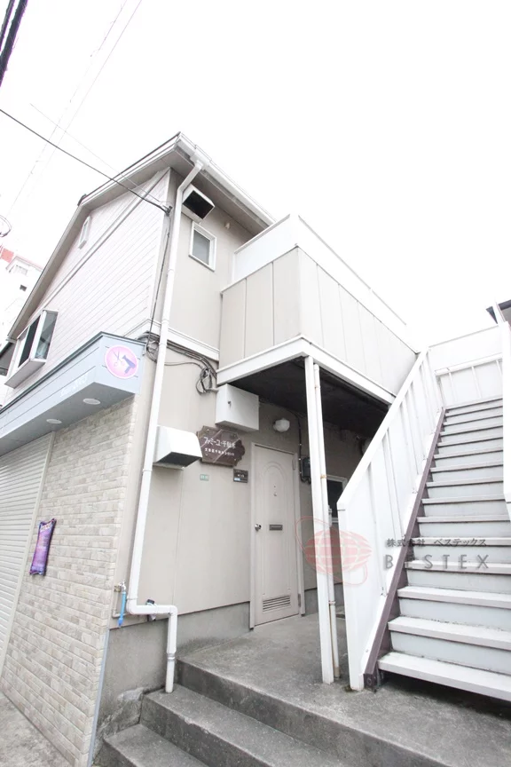 ファミーユ千駄木