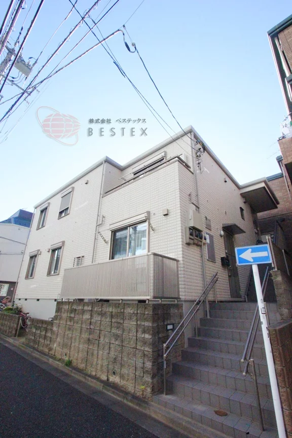 メゾンラフィネ