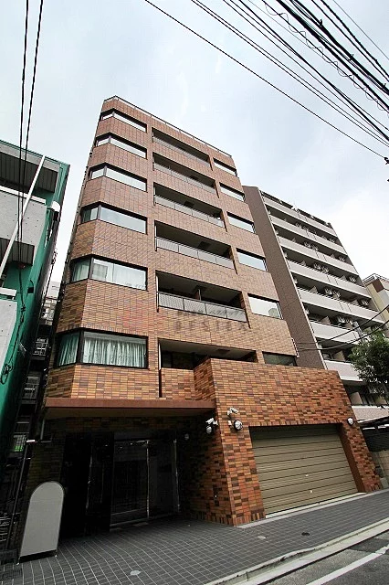 ファミーユ本郷元町