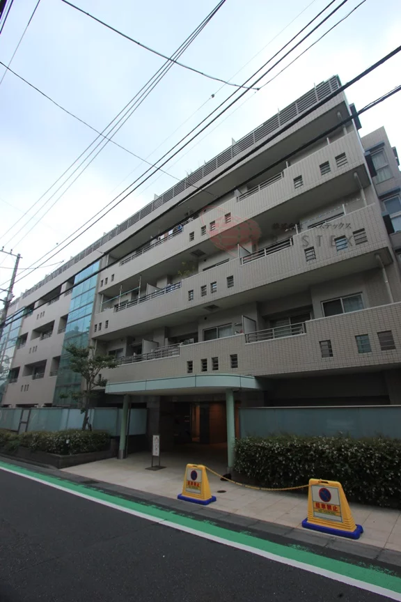 エム・ブランド新宿戸山公園