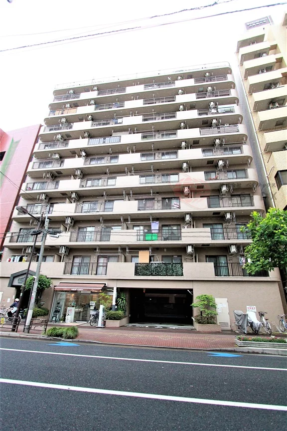 ヒル・イーストSS