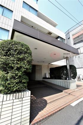 ディアプラザ根津