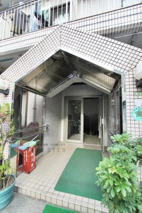 ハイツ伸栄