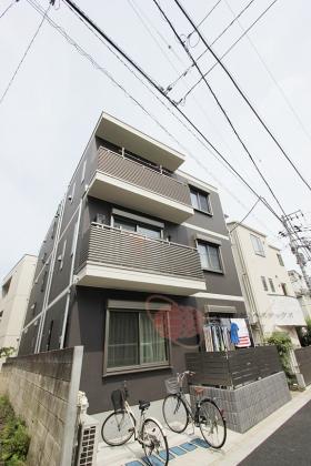アコルド弥生