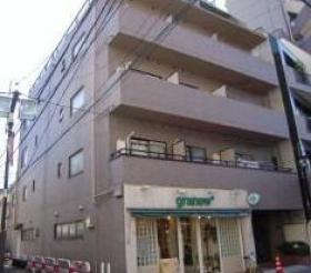 クレセントパレス