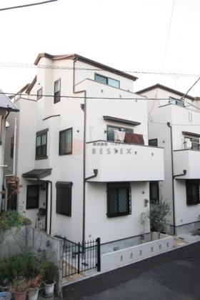 千駄木５丁目戸建て