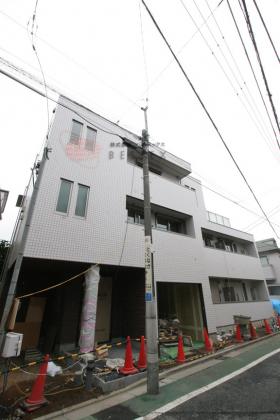 ラシーネ西片