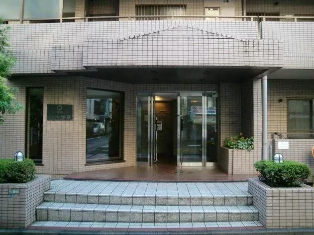 朝日クレスパリオ湯島