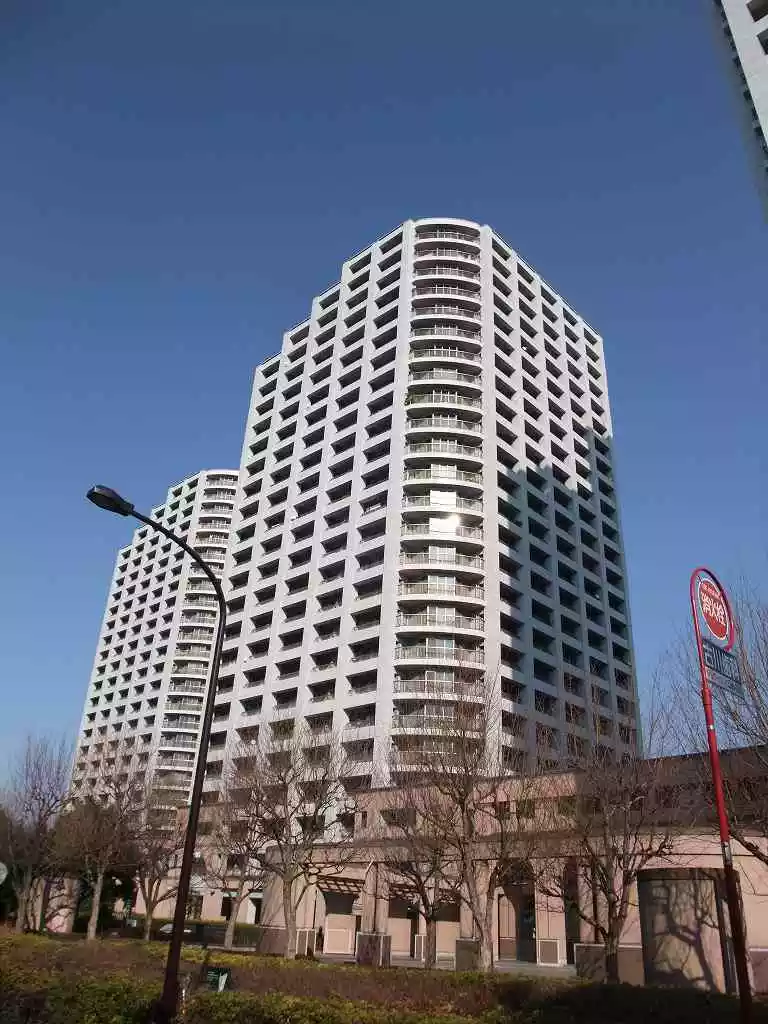 西戸山タワーホームズ