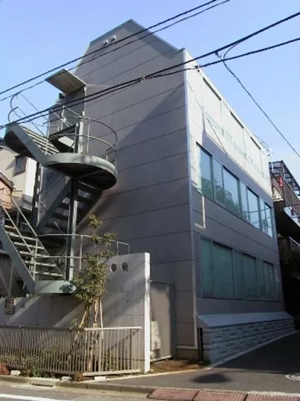 Quaria 2nd（クォリアセカンド）