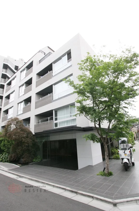 クラッシィハウス谷中道灌山　W棟