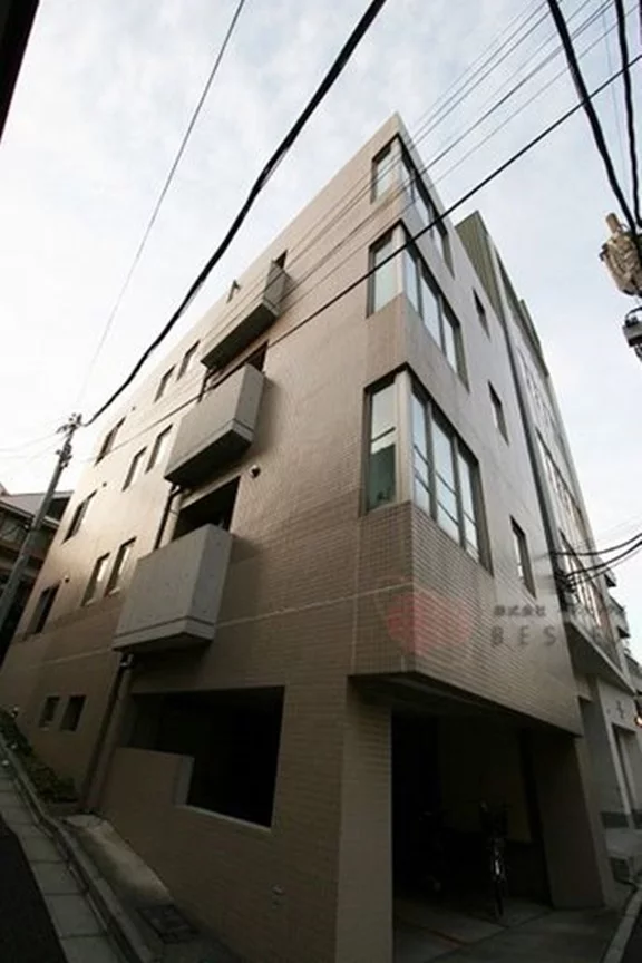 ストゥディオ東大前