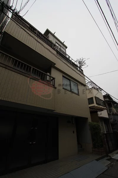 ドミールさかさい