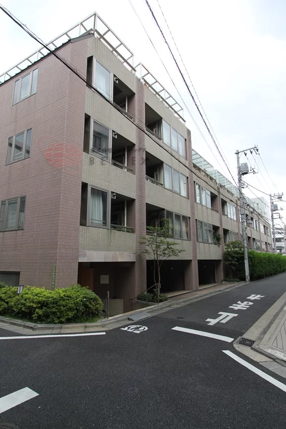 ウヴラージュ白山