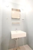 独立洗面台