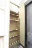 シューズボックス