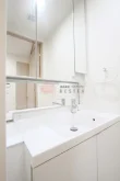 独立洗面台