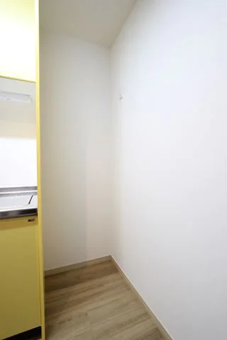 冷蔵庫置き場