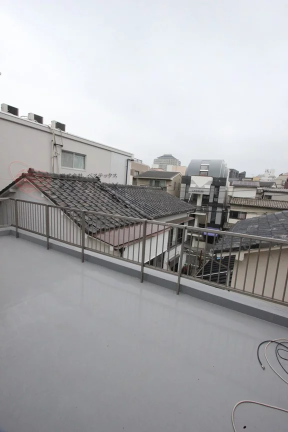 ルーフバルコニー