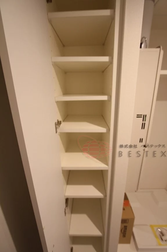 シューズボックス