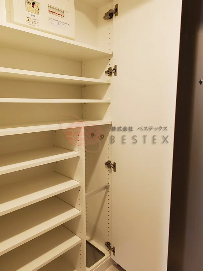 シューズボックス