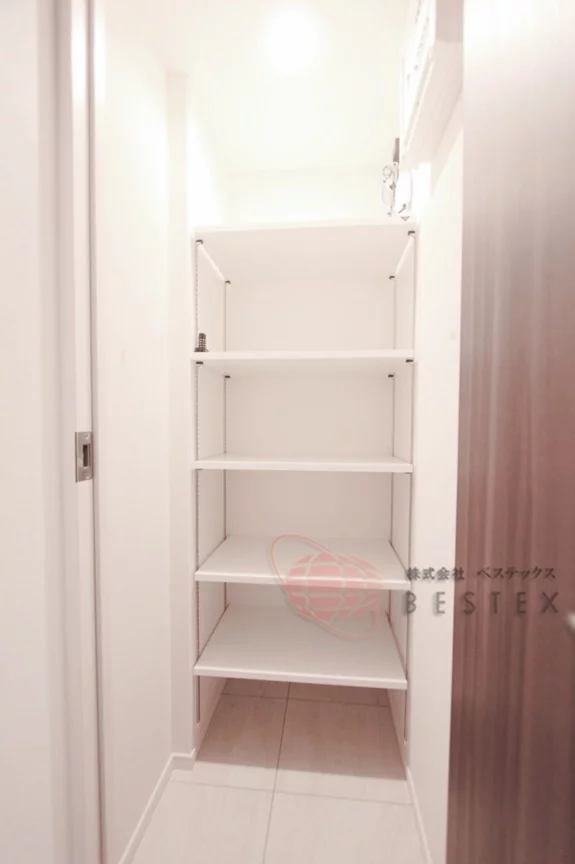 シューズボックス