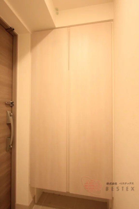 シューズボックス