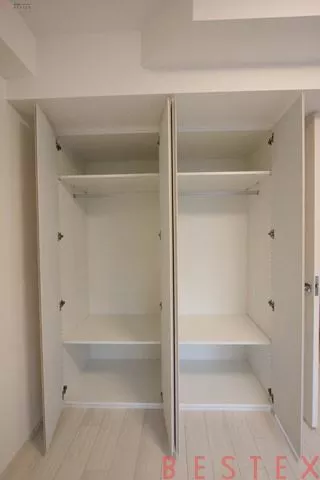 クローゼット