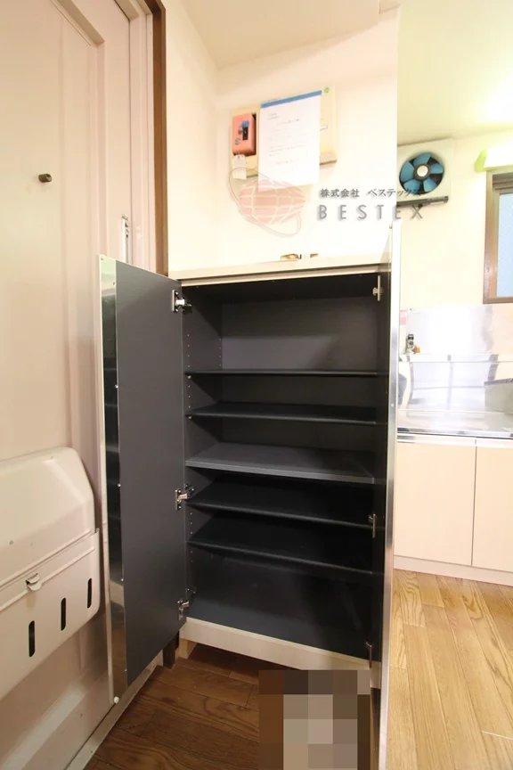 シューズボックス