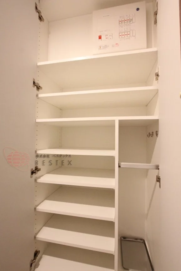 シューズボックス