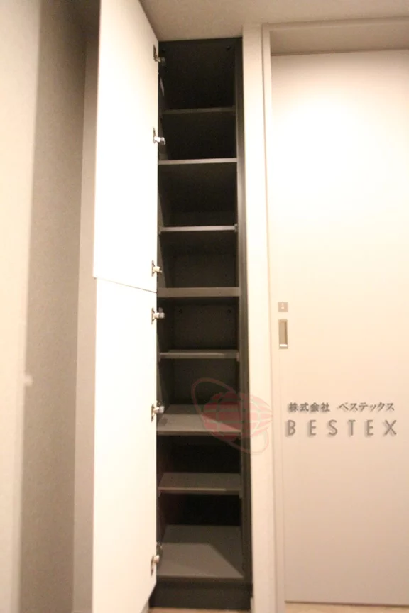 収納1