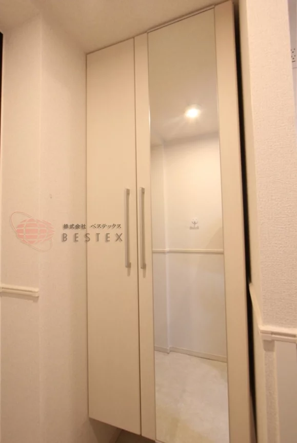 シューズボックス