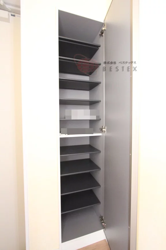 シューズボックス