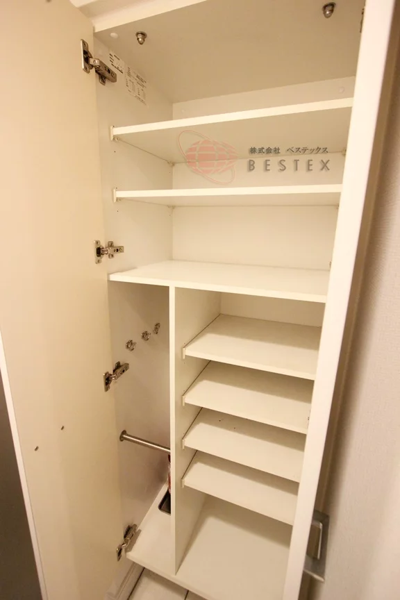 シューズボックス