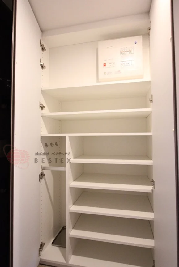 シューズボックス