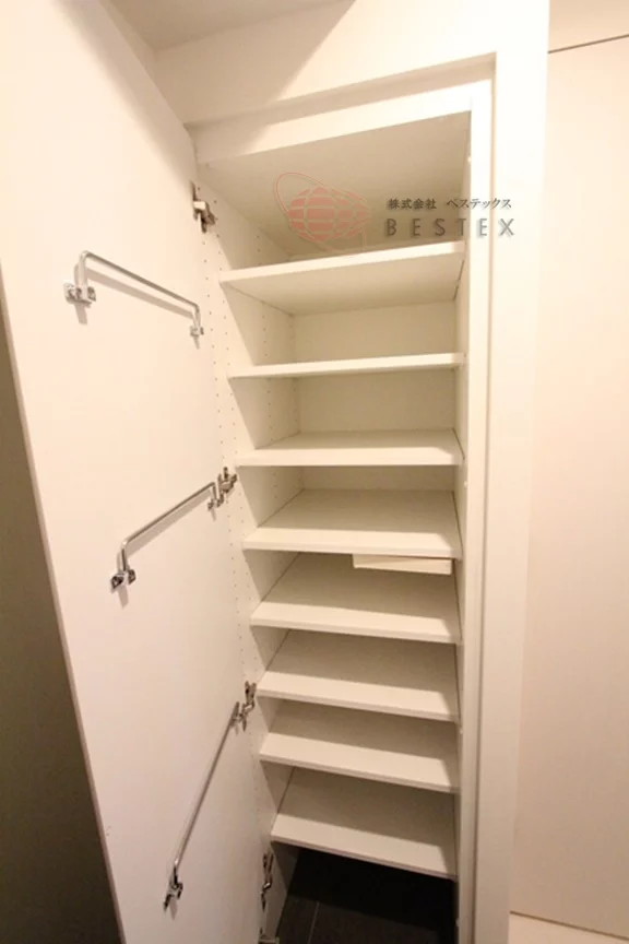 シューズボックス