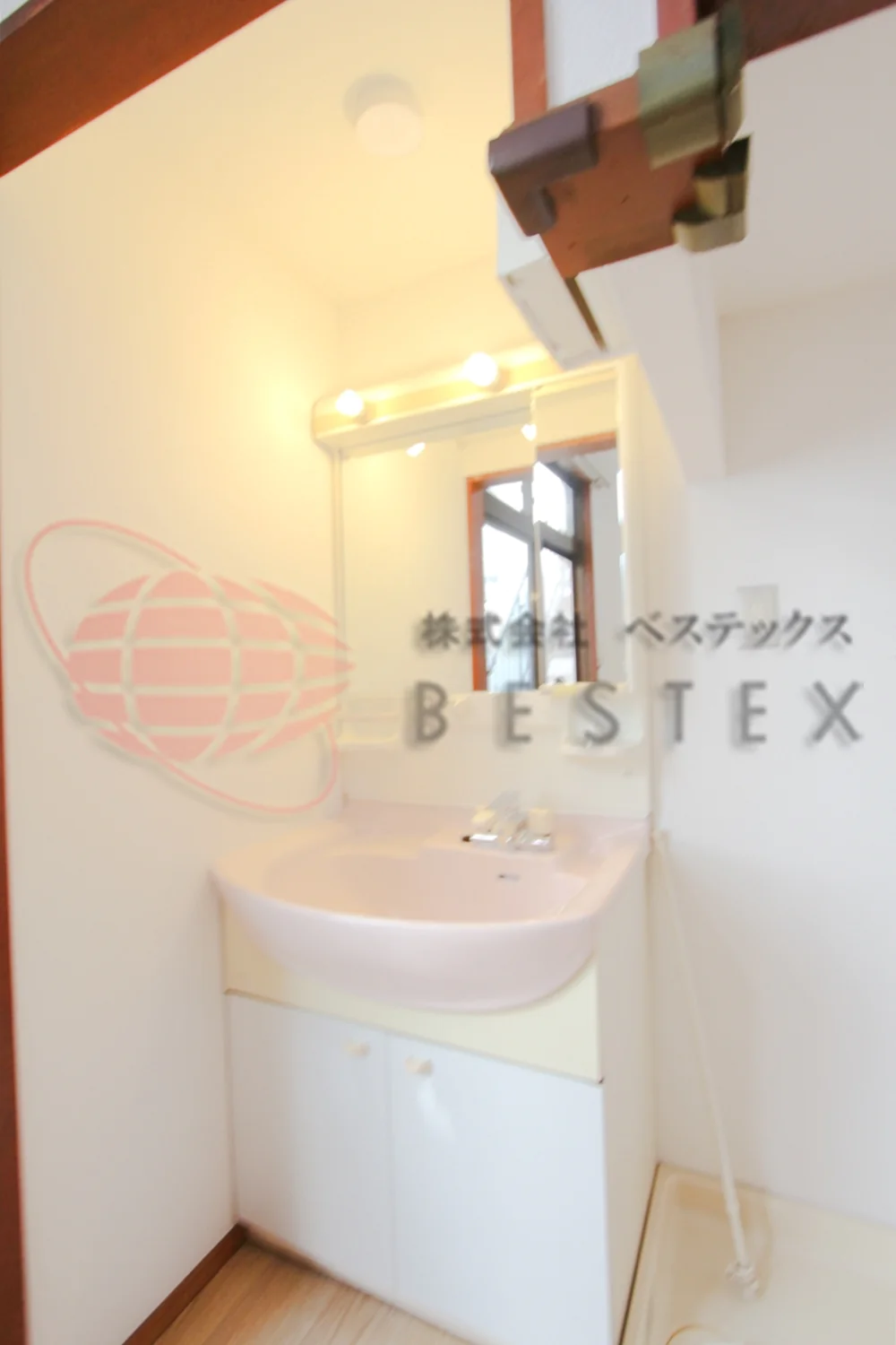 独立洗面台