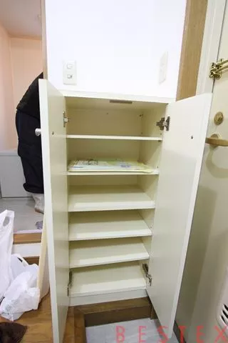シューズボックス