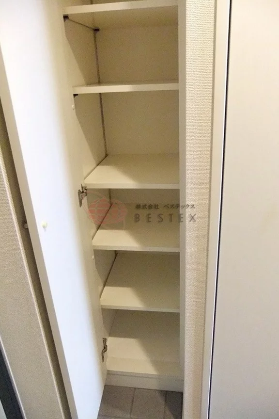 シューズボックス