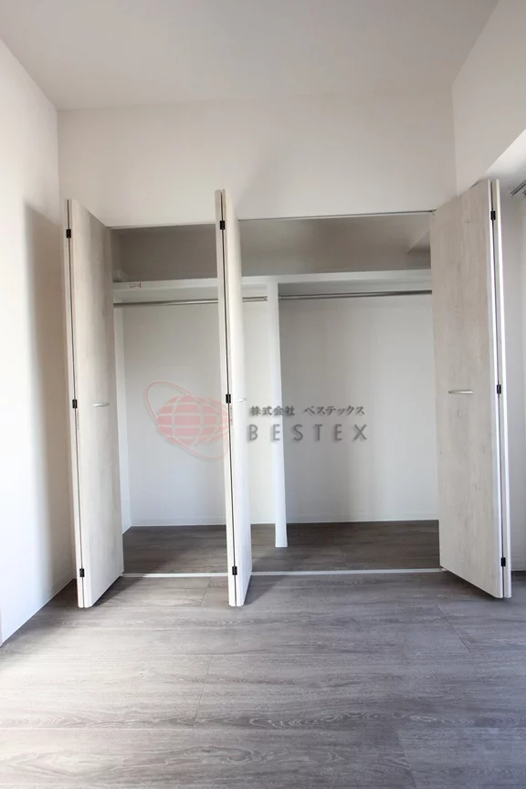 クローゼット