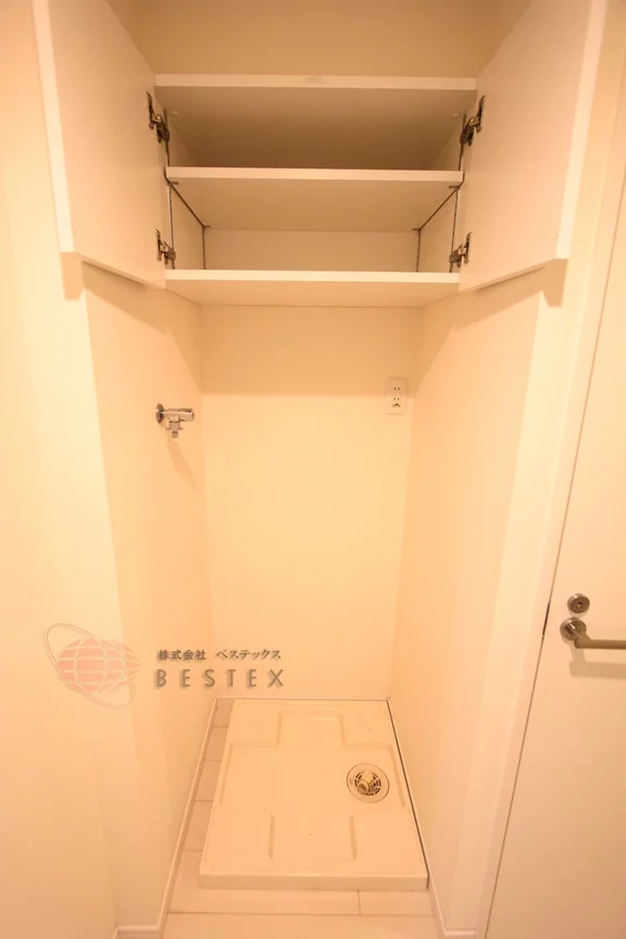洗濯機置き場